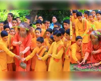 अक्षय ऊर्जा दिवस पर चिदानन्द का संदेश- पेड़ लगाएं, भविष्य बचाएं