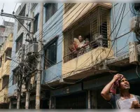 बांग्लादेश में गुपचुप कर दी बिजली महंगी, कम खपत वालों पर चोट नहीं