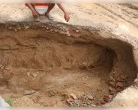 आहनेरान मार्ग बारिश में बहा, ग्रामीणों ने शीघ्र मरम्मत की उठाई मांग