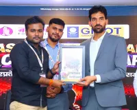 लखीमपुर खीरी जनपद के स्पर्श सिन्हा को मिला ‘बेस्ट सोशल मीडिया क्रिएटर ऑफ द डिस्ट्रिक्ट’ अवार्ड