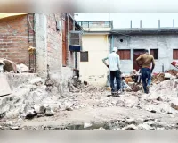 जेई की लापरवाही से रुका सड़क निर्माण  पाइपलाइन न बिछने से जुगपुरा के लोग परेशान