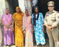महिला सुरक्षा, के उद्देश्य से पुलिस द्वारा चलाया गया जागरूकता अभियान