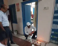 स्वतंत्रता दिवस की पूर्व संध्या पर कलेक्ट्रेट में जले दीप