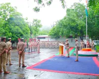 80वां स्वतंत्रता दिवस: राष्ट्रसेवा और कर्तव्यनिष्ठा के संकल्प के साथ महोबा पुलिस ने मनाया राष्ट्रीय पर्व
