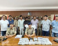 पुलिस पर फायरिंग कर भागे बदमाशों को दबोचा, जवाबी कार्रवाई में एक घायल