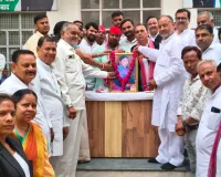 सपा कार्यालय पर मनाई गयी सपा सांसद फूलन देवी की जन्म जयन्ती