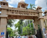 केजीएमयू: हेमेटोलॉजी में मरीज के तीमारदार से अभद्रता का आरोप 