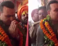 अयोध्या में वीरेंद्र सहवाग ने किए रामलला के दर्शन, हनुमानगढ़ी में भी टेका माथा