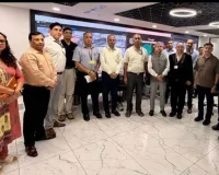 रेलवे बोर्ड के चेयरमैन ने आई आर सी टी सी  वॉर रूम का जायज़ा लिया 