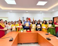 बहनों को रक्षाबंधन की सौगात: डाकघरों में मिलेंगे 'वाटर रेसिस्टेंट' डिजाइनर राखी