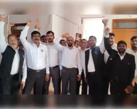 मोहनलालगंज में नई रजिस्ट्री व्यवस्था के विरोध में अधिवक्ताओं का प्रदर्शन