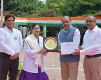 पीजीआई में स्वतंत्रता दिवस पर कर्मचारी हुए सम्मानित 