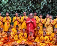 परमार्थ निकेतन में नेताजी बोस के संकल्प को किया याद, दी श्रद्धांजलि