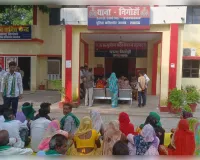 महिलाओं से छेड़खानी व जेवर-नकदी छीनने का आरोप, भाकियू ने दिया धरना
