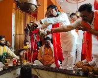 लक्ष्मण टीला में जलाभिषेक से पहले नजरबंद किये गये प्रमुख पदाधिकारी 