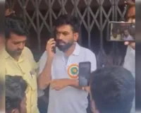 नशे में स्कूल आने वाले प्रिंसिपल को हटाओ, वरना होगा आंदोलन: अभिजीत दीपके