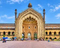 स्वच्छता में इंदौर को पीछे छोड़ लखनऊ ने हासिल किया पहला स्थान