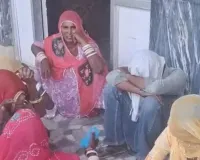 बेटे को पेड़ के नीचे बैठाकर महिला ने ट्रेन के आगे दी जान