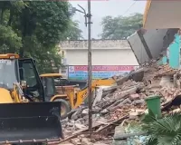 सहारनपुर कलेक्ट्रेट में मस्जिद पर ध्वस्तीकरण की कार्रवाई से तनाव 