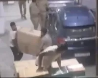 बिसरख पुलिस की कार्रवाई, अवैध पटाखों समेत कई आरोपी गिरफ्तार