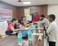 तहसील टांडा में संपूर्ण समाधान दिवस में डीएम ने सुनी जन सामान्य की समस्याएं