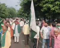 किसान यूनियन ने जानकीपुरम थाने का किया घेराव, की  नारेबाजी 