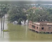 भागलपुर में बाढ़ का कहर, कई पंचायतें बनीं टापू....