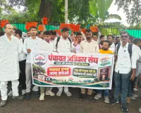 पंचायत प्रतिनिधियों ने घेरा डिप्टी सीएम का आवास, 2 घंटे चला प्रदर्शन