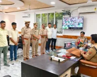 पुलिस अधीक्षक संतकबीरनगर ने साइबर क्राइम थाना के कर्मचारियों के साथ की गोष्ठी