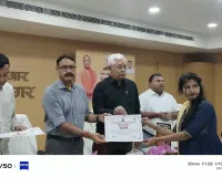 शिक्षक समाज का निर्माणकर्ता, 50 उत्कृष्ट शिक्षक सम्मानित