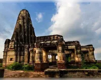 पाकिस्तान के पंजाब में 125 साल पुराना हिंदू मंदिर तोड़ा गया