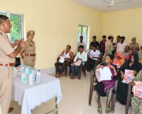 मिशन शक्ति के तहत लगी चौपाल, महिलाओं व बालिकाओं को बताए अधिकार