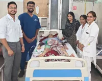 अवस्कुलर नेक्रोसिस से पीड़ित मरीज का बलरामपुर अस्पताल में हुआ इलाज