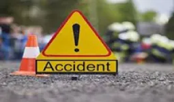 भिंड में दर्दनाक सड़क हादसा, कार का गेट खुलते ही डंपर ने 4 वर्षीय मासूम को कुचला