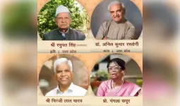  राष्ट्रपति ने उत्तर प्रदेश की चार विभूतियों को पद्मश्री सम्मान से अलंकृत किया