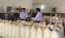 मसाला विनिर्माण इकाइयों पर औचक छापेमारी