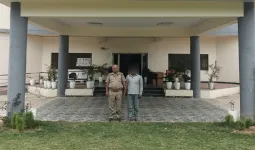 दहेज प्रताड़ना से तंग आकर महिला ने की आत्महत्या, पति गिरफ्तार; सास-ससुर की तलाश जारी