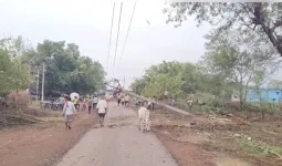 छत्तीसगढ़: आंधी-तूफान का कहर, वज्रपात से तीन मौतें, जनजीवन बुरी तरह प्रभावित