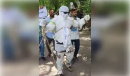  एनएसयूआई ने ईसीआई कार्यालय के बाहर किया कठपुतली प्रदर्शन, हिरासत में लिए गए कार्यकर्ता