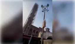 तीर्थनगरी हरिद्वार में सुल्तानपुर मस्जिद की अवैध ऊंची मीनारों को हटाने का काम शुरू