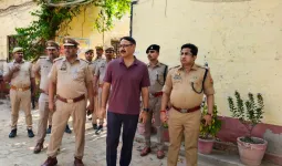 डीएम व एसपी द्वारा उ0प्र0 पुलिस भर्ती परीक्षा को ले परीक्षा केंद्रों का किया औचक निरीक्षण*। 
