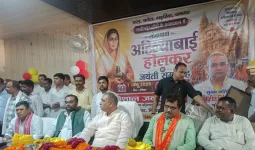 लोकमाता के आदर्शों पर चलकर ही होगा समाज का उत्थान: अजीत सिंह पाल