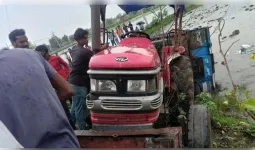 बिलासपुर: धान रोपाई पर जा रहे मजदूरों से भरा ट्रैक्टर पलटा, दो महिलाओं की मौत, छह घायल
