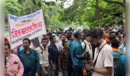  बिजली स्मार्ट मीटर रीडरों ने सीएसईबी कार्यालय का किया घेराव, कांग्रेस ने किया समर्थन