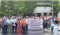 डीएसईयू से सरकारी पॉलिटेक्निक अलग करने की मांग, तकनीकी शिक्षा कर्मियों का पैदल मार्च