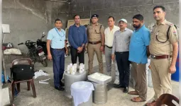 हरिद्वार में संदिग्ध पनीर पर बड़ी कार्रवाई, 50 किलो पनीर जब्त कर कराया गया नष्ट