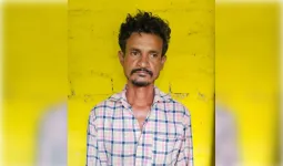 पत्नी को प्रेमी के साथ देख पति ने कुल्हाड़ी से किया जानलेवा हमला, उपचार के दौरान मौत