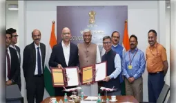 भारत को ग्लोबल टूरिज्म हब बनाने के लिए पर्यटन मंत्रालय और एयर इंडिया में समझौता