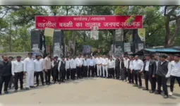 बीकेटी में तालाबों का ठेका, लगी लाखों की बोली, मछली पालकों और कारोबारियों ने लिया हिस्सा 