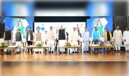 मुख्यमंत्री ने लॉन्च किया छत्तीसगढ़ का प्रीमियम हैंडलूम ब्रांड 'कोशल फैब'